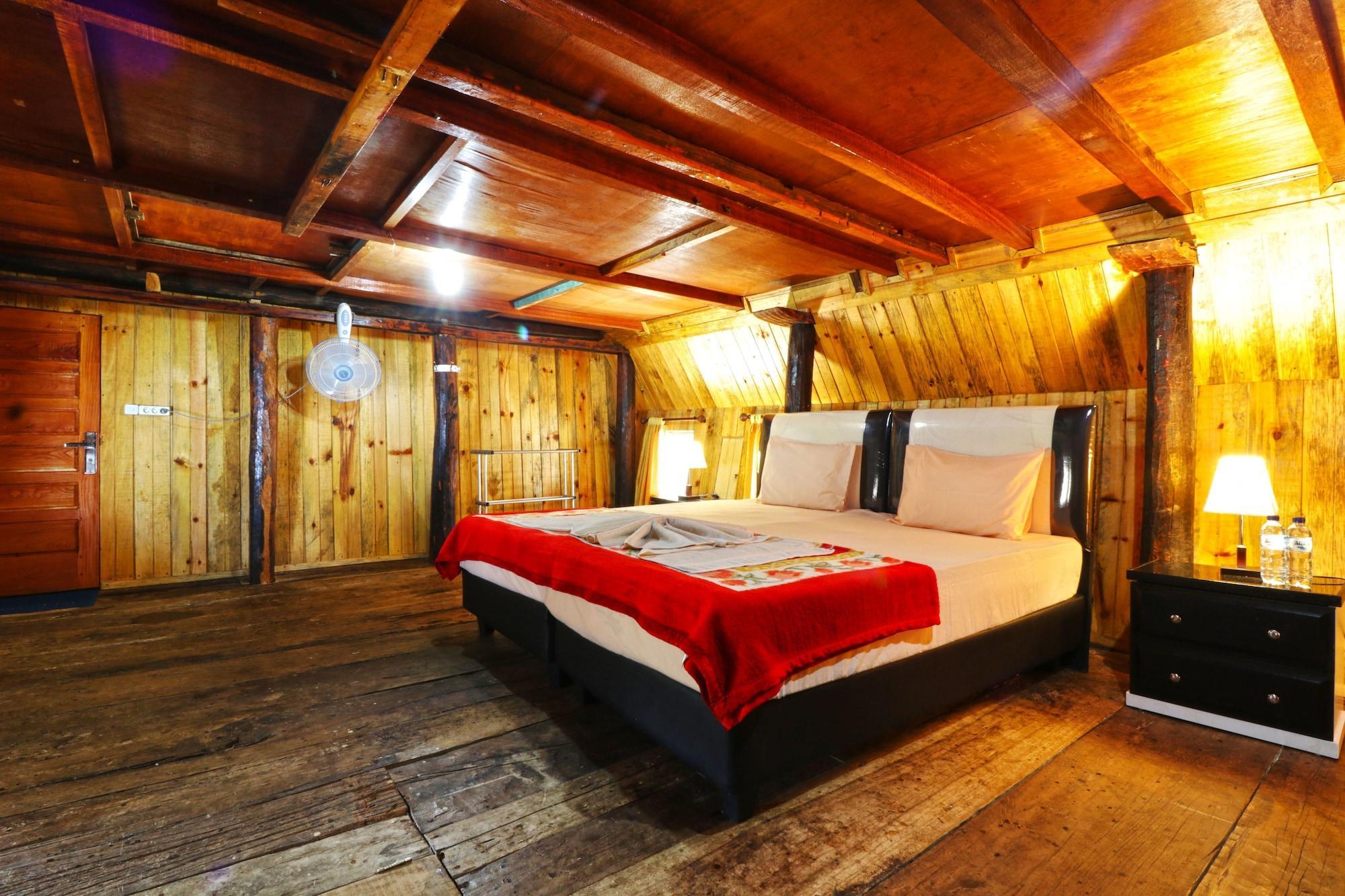 Tuk Tuk Timbul Bungalows Dış mekan fotoğraf